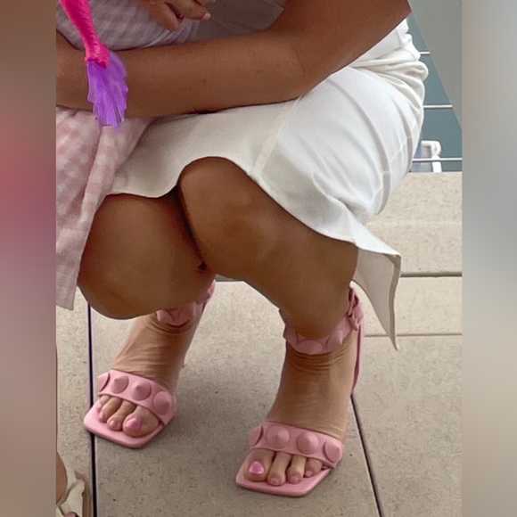 zara studded matte pink heels - Picture 3 of 4